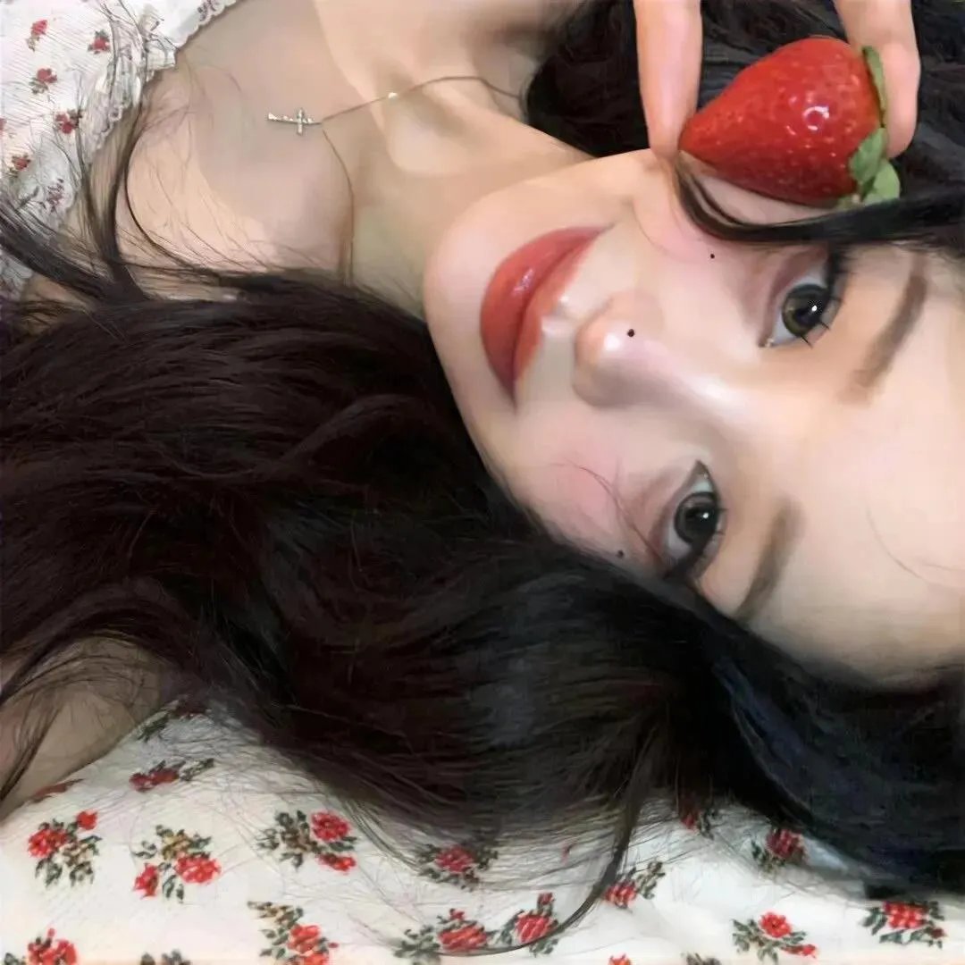 侯府真千金她能掐会算