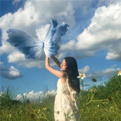 女儿国嬉春